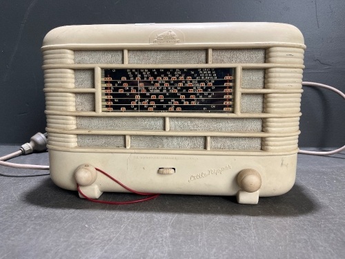 His Master's Voice Little Nipper Bakelite Radio