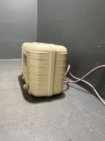 His Master's Voice Little Nipper Bakelite Radio - 3