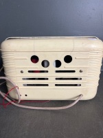 His Master's Voice Little Nipper Bakelite Radio - 6