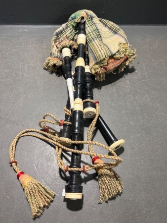 Vintage Bagpipe Set