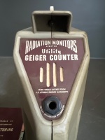 Genuine Radiation Monitor Geiger Counter with Equipment and Instructions - 2