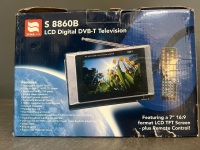 Dynalink S 8860B Portable 7-Inch LCD Television - 5
