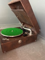 Gramophone - 3