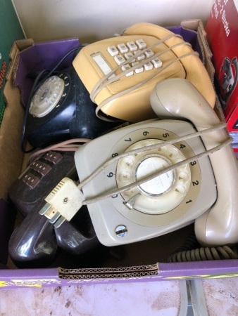 4 x Vintage Retro Push Button & Rotary Dial Phones