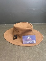 4 Leather and Felt Hats - 2
