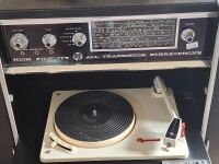 Blackbox High-Fidelity All Transistor Stereophone - 4