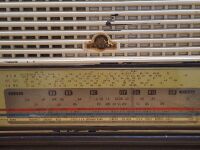 Astor Bakelite Radio - 2