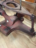 Kangaroo Butter Churn - 3
