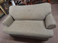Seat Seater Lounge/Fold Out Sofa