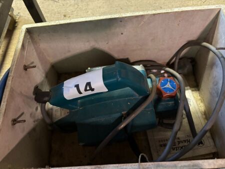 Makita planer in box
