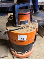 Vax wet/dry vacuum