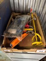 Assorted painting lot
