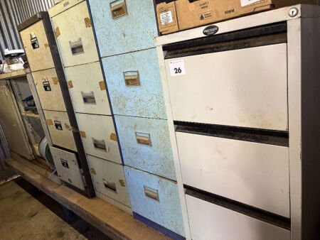 4x filing cabinets with assorted contents