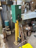 Hand cranked metal roller