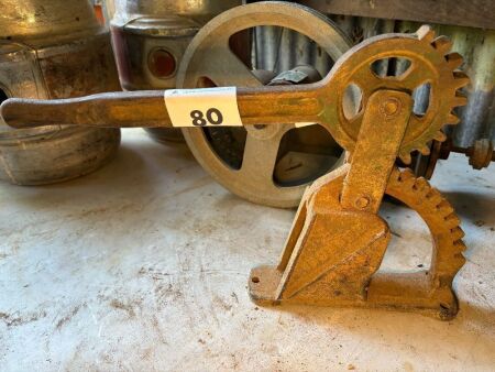 Vintage HEUREKA crimper