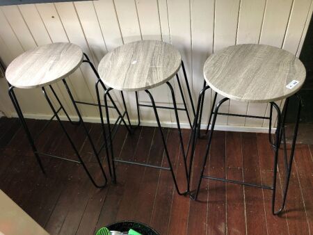 3 Contemporary Kitchen Bar Stools