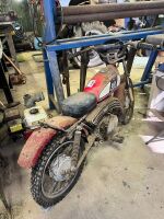 YAMAHA 80 mororcycle - 3