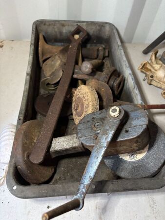 Box of assorted vintage grinders etc