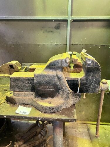 MAGSON 6in bench vice