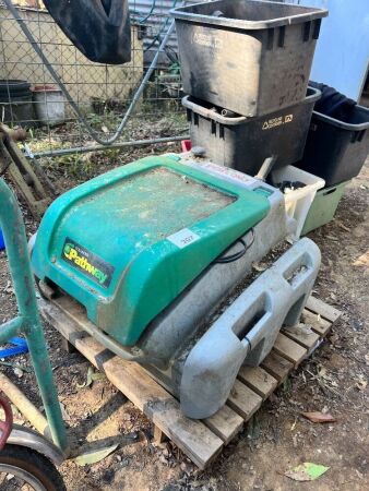 GOLDACRES PATHWAY 12v deisel tank