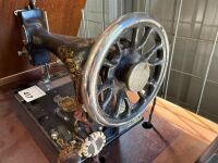 GRITZNER (Ger.) treadle sewing machine - 5