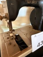 UNI USA sewing machine - 2