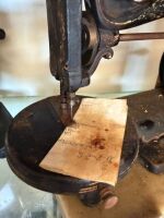 Unmarked sewing machine on marble base - 3