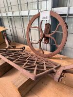 Cast iron Sewing machine wheel and treadle - 2