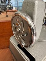 ESSEX Miniature Machine - Hand and electric with case - 2