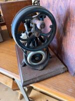 Willcox and Gibbs sewing machine with case - 4