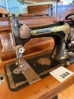 STOEWER sewing machine in case - 5