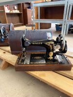 SINGER GB with case