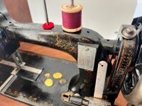 Unbranded Sewing Machine with Key on Cast Iron Footed Base - 6