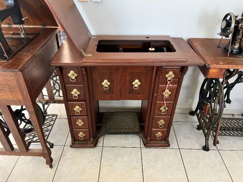 Singer Treadle Machine on Cast Iron Footed Base