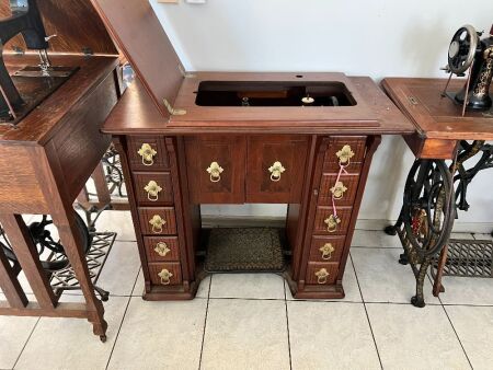 Singer Treadle Machine on Cast Iron Footed Base