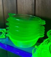7 uranium glass dishes