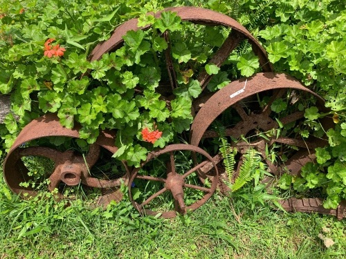 4 Antique Cast Iron Wheels