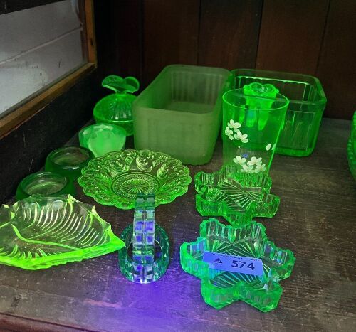 14 x Uranium Glass Items