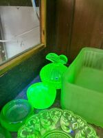 14 x Uranium Glass Items - 4