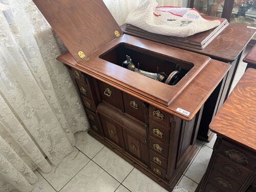 Singer Treadle Sewing Machine
