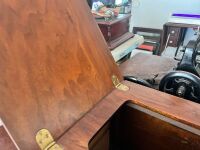 Singer Treadle Sewing Machine - 3