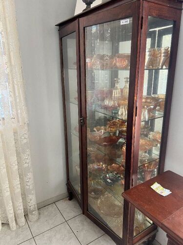 Lockable Mirrored-Back Display Cabinet