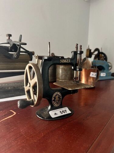 Miniature Singer sewing machine
