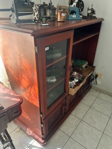Entertainment Cabinet Unit