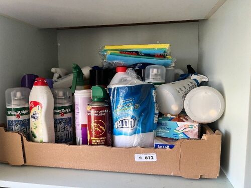 Assorted kitchen/cleaning consumables