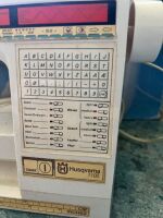 Husquavana 1100 childrens electric sewing machine - 2