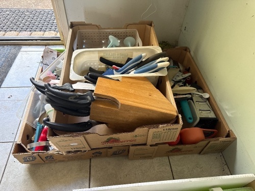 Assorted kitchen utensils