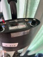 2x metal detectors - 4