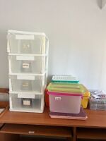 Assorted storage containers