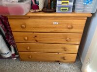 Chest of drawers